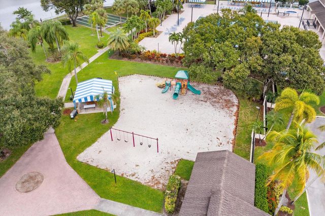 2969 Carambola Circle S, Coconut Creek, FL 33066