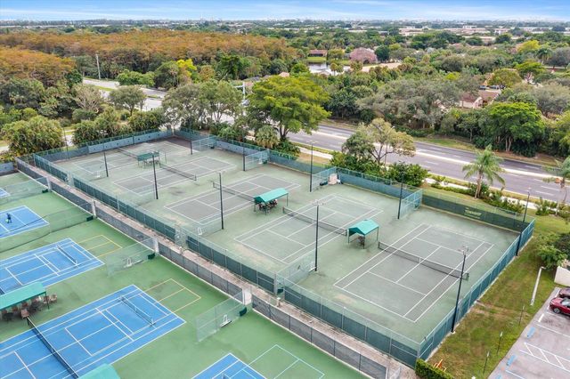 2969 Carambola Circle S, Coconut Creek, FL 33066