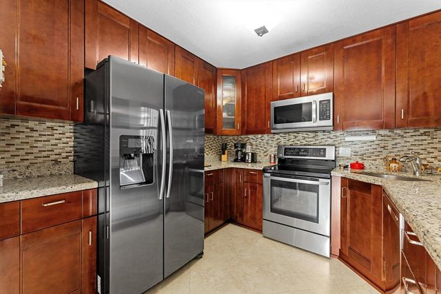 2969 Carambola Circle S, Coconut Creek, FL 33066