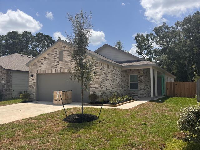 16960 Hazelnut Drive, Conroe, TX 77302