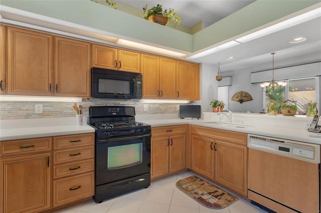 8706 53RD TERRACE E, Bradenton, FL 34211