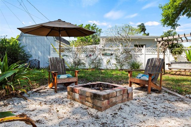 1361 BELLEAIR ROAD, Clearwater, FL 33756