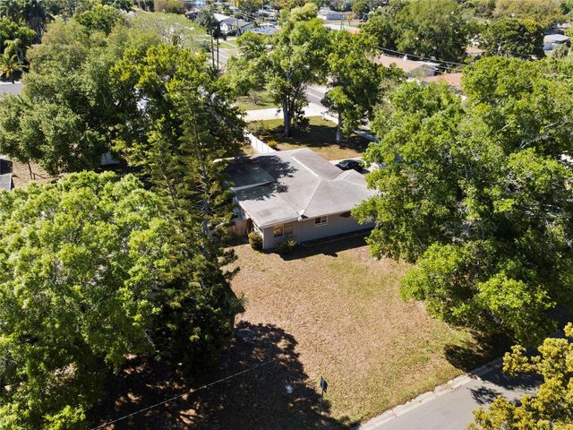 1361 BELLEAIR ROAD, Clearwater, FL 33756