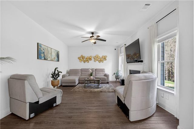 15 Dublin Way NW, Adairsville, GA 30103