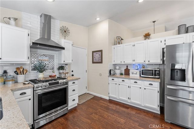3047 Christina, Lancaster, CA 93535
