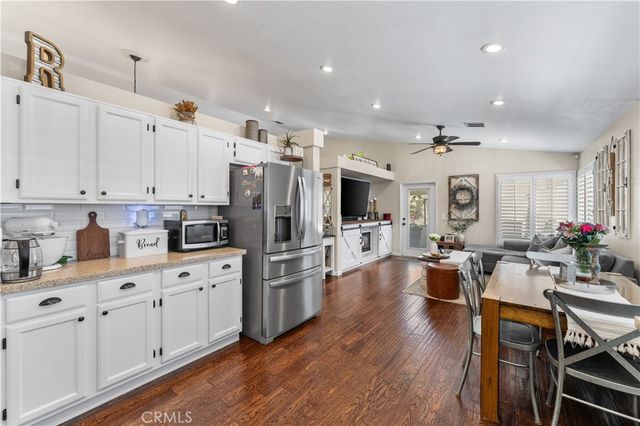 3047 Christina, Lancaster, CA 93535