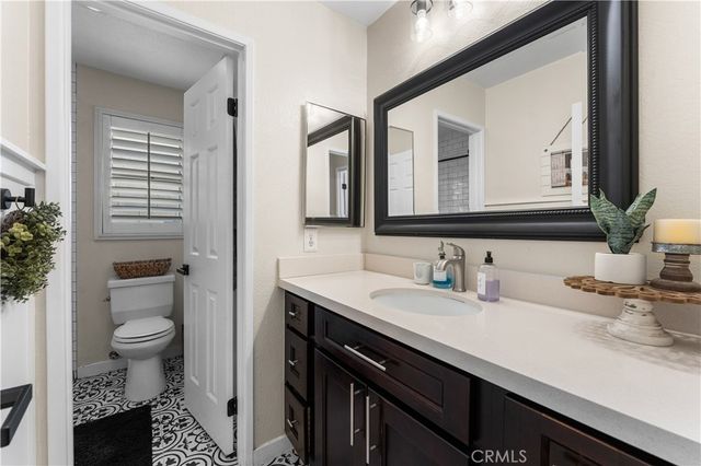 3047 Christina, Lancaster, CA 93535