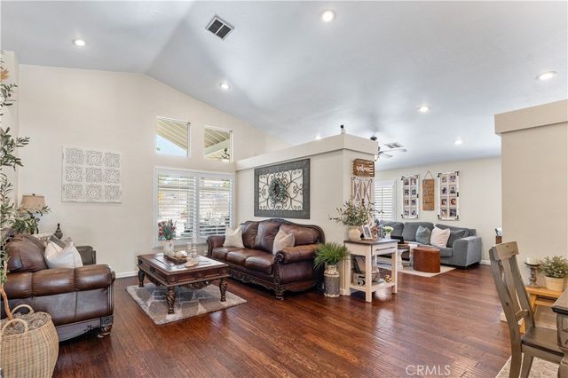 3047 Christina, Lancaster, CA 93535