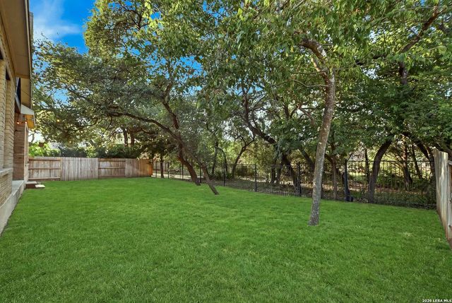 110 STABLEWOOD CT, Boerne, TX 78006
