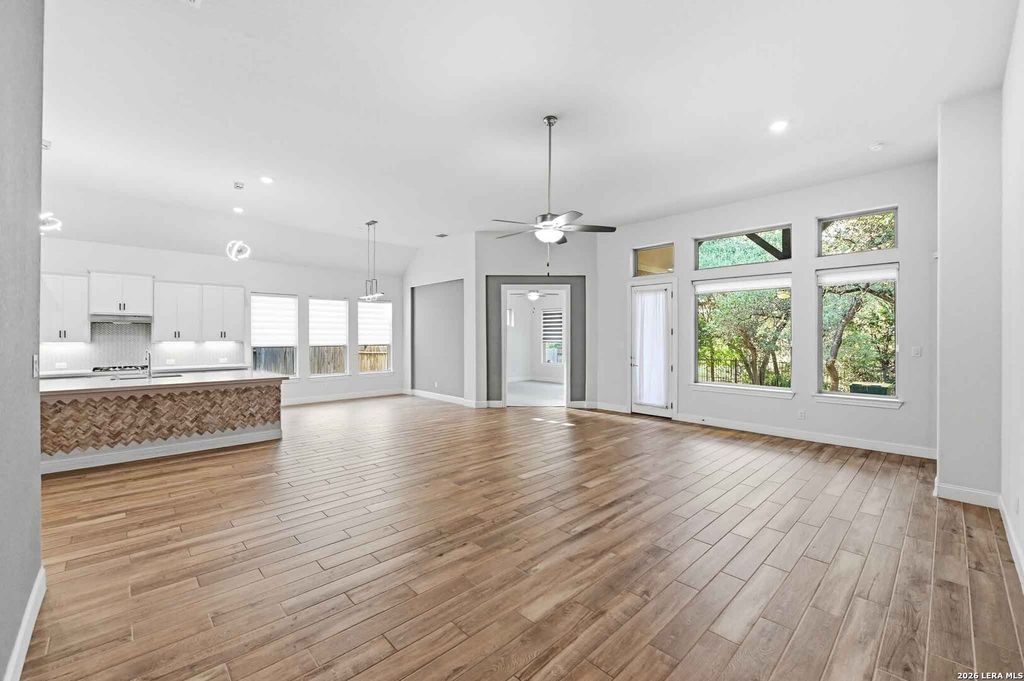110 STABLEWOOD CT, Boerne, TX 78006