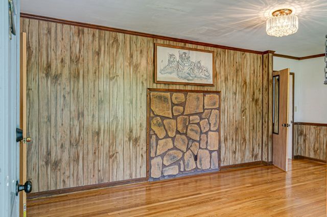 4824 Lynn Dr, Nashville, TN 37211