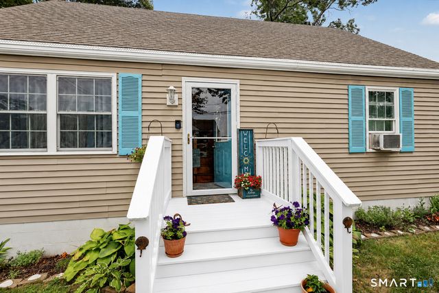 264 Roxbury Road, East Lyme, CT 06357