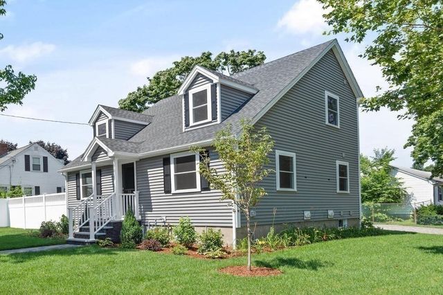 55 Ralph St, Watertown, MA 02472