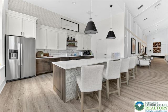 7963 August Avenue, Lower Macungie Twp, PA 18031