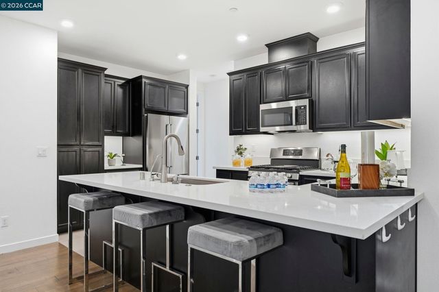 5862 Cadence ave, Dublin, CA 94568