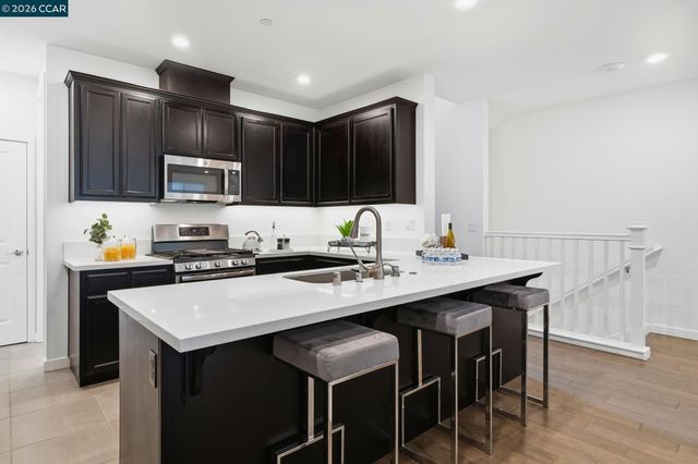 5862 Cadence ave, Dublin, CA 94568