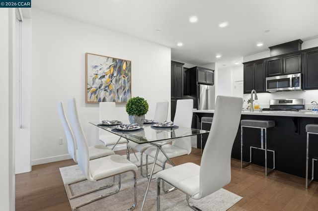 5862 Cadence ave, Dublin, CA 94568