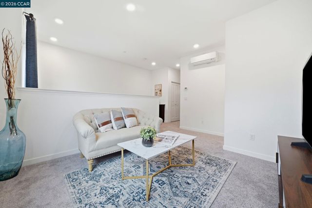 5862 Cadence ave, Dublin, CA 94568