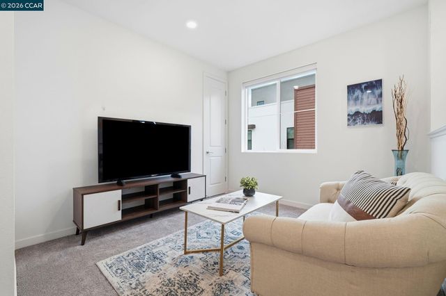 5862 Cadence ave, Dublin, CA 94568