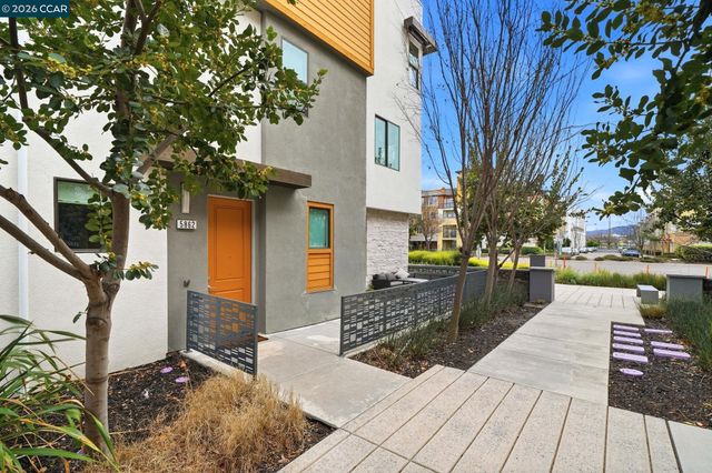 5862 Cadence ave, Dublin, CA 94568