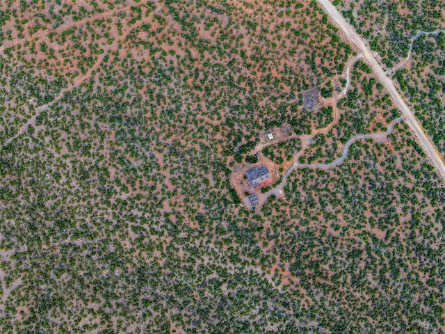 35 Vista Del Oro, Cerrillos, NM 87010