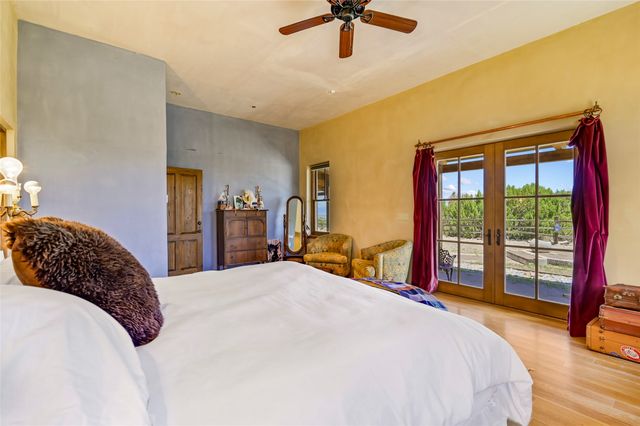 35 Vista Del Oro, Cerrillos, NM 87010