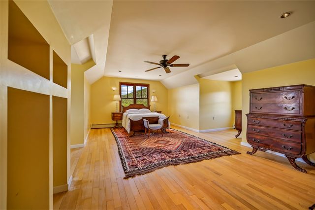 35 Vista Del Oro, Cerrillos, NM 87010