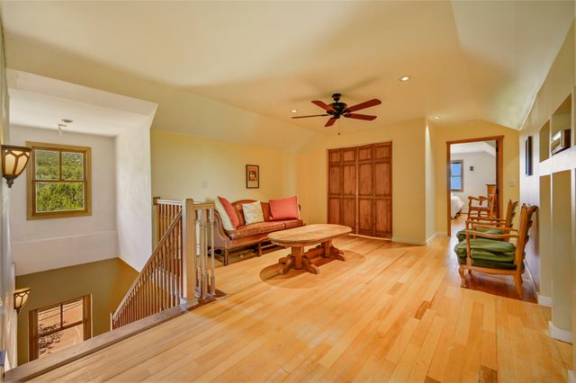 35 Vista Del Oro, Cerrillos, NM 87010