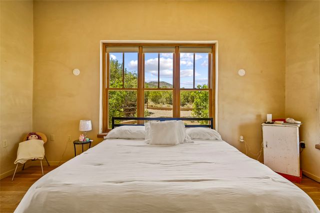 35 Vista Del Oro, Cerrillos, NM 87010