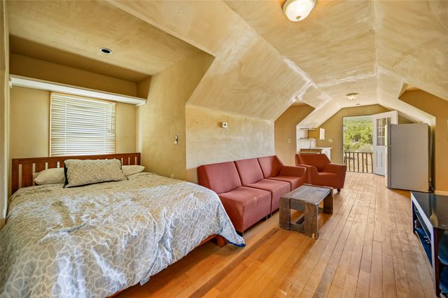 35 Vista Del Oro, Cerrillos, NM 87010