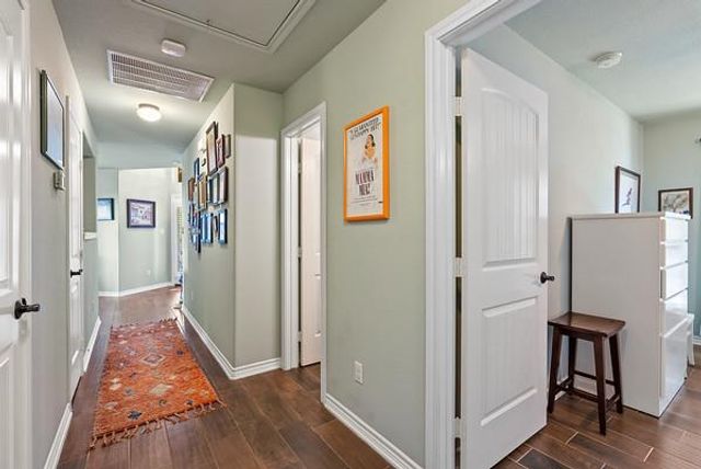 906 Daviot DR, Spicewood, TX 78669