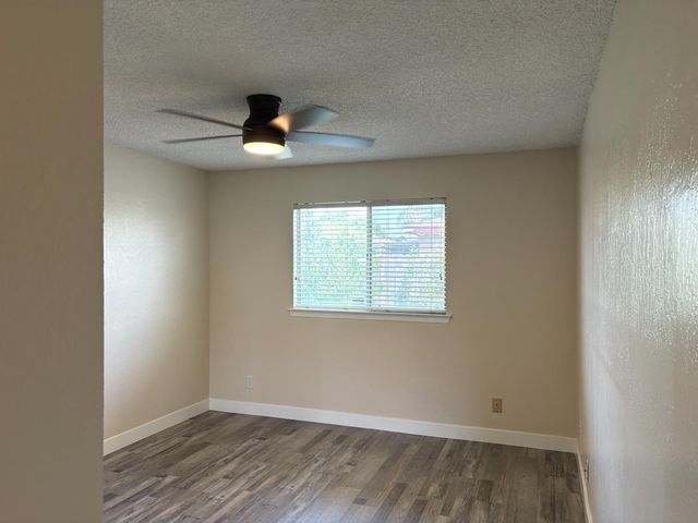 4324 N Cornelia Avenue, Fresno, CA 93722