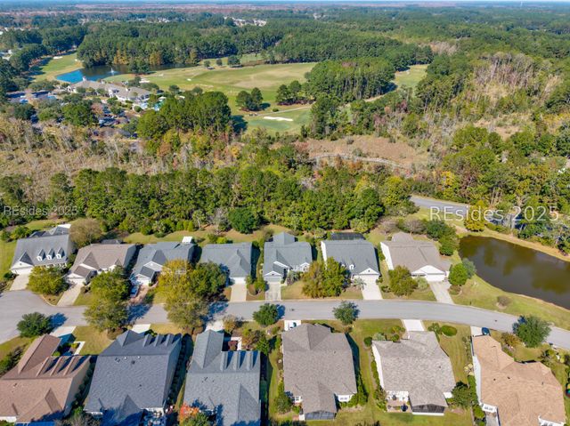 10 Fairforest Ln, Bluffton, SC 29909