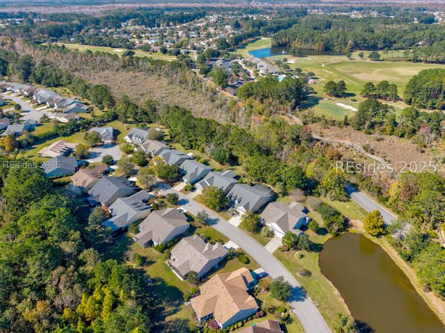 10 Fairforest Ln, Bluffton, SC 29909