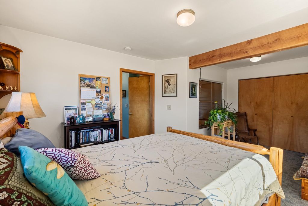 Image 17 of property listing at 4 Sunset Court, Plains, MT 59859