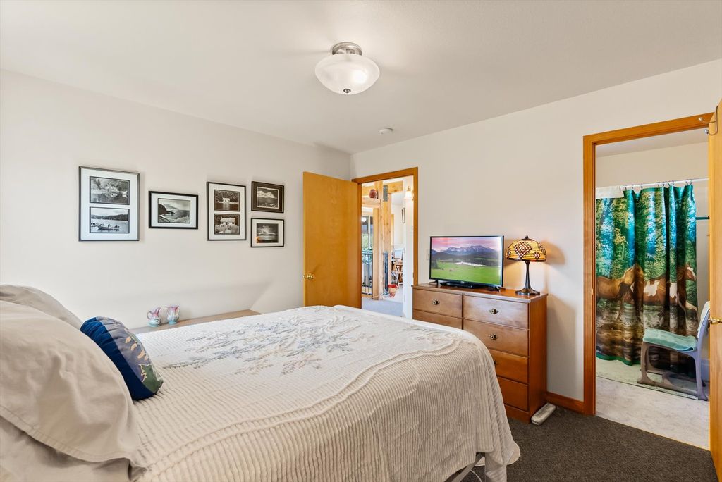 Image 23 of property listing at 4 Sunset Court, Plains, MT 59859