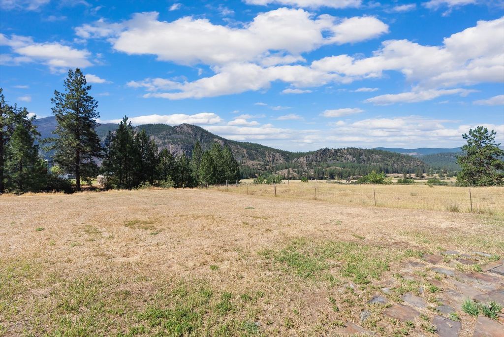 Image 31 of property listing at 4 Sunset Court, Plains, MT 59859