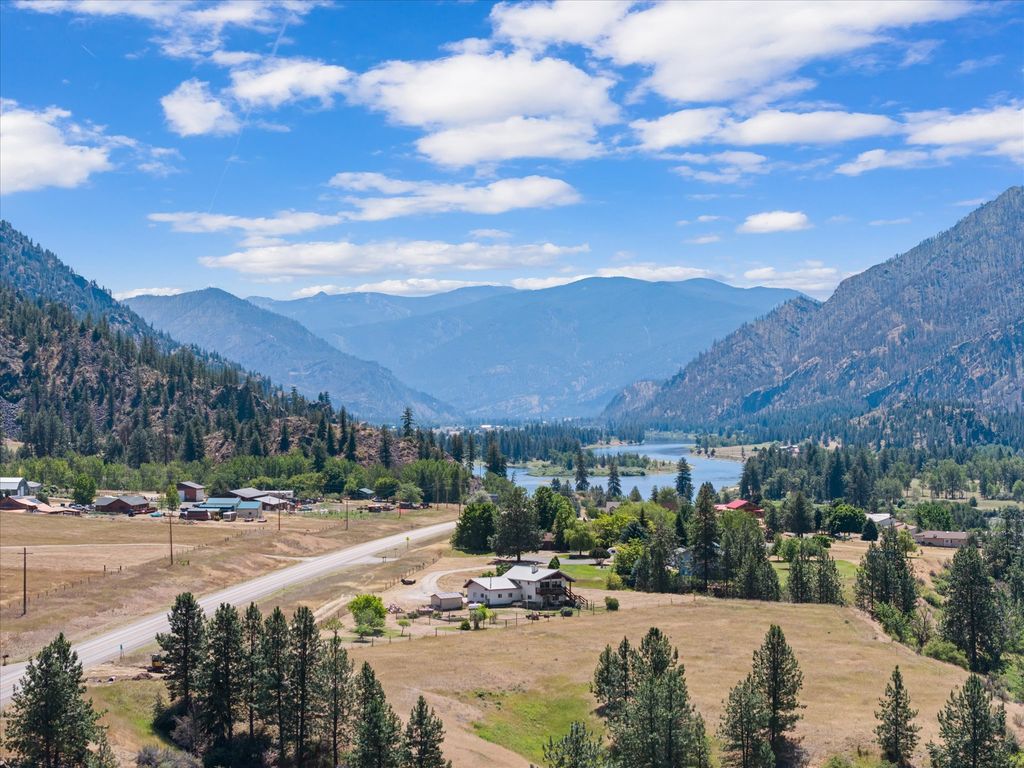 Image 46 of property listing at 4 Sunset Court, Plains, MT 59859
