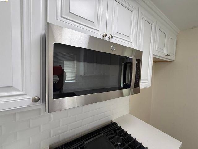 2353 Robindale Ave, Stockton, CA 95205