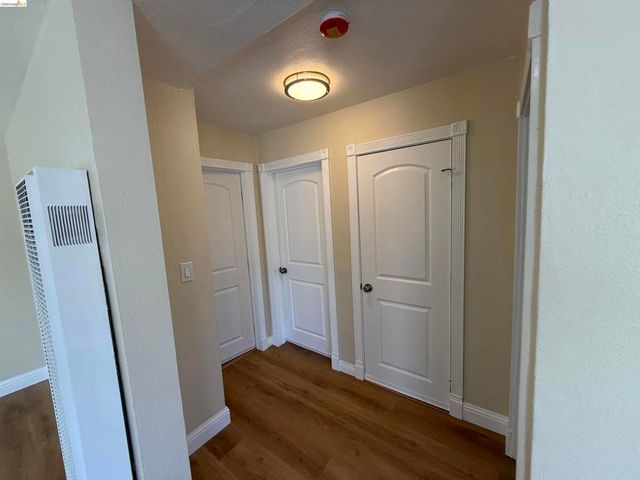 2353 Robindale Ave, Stockton, CA 95205