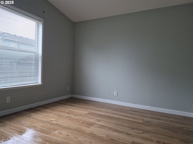 140 Sw BIRCH Ave, Warrenton, OR 97146