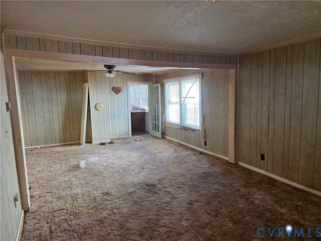 688 Pegram St, Petersburg, VA 23803