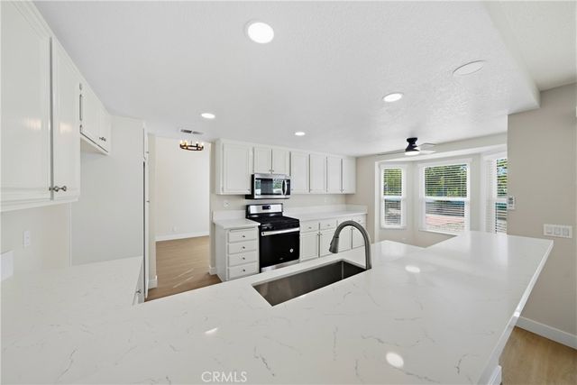30055 Calle Belcanto, Menifee, CA 92584