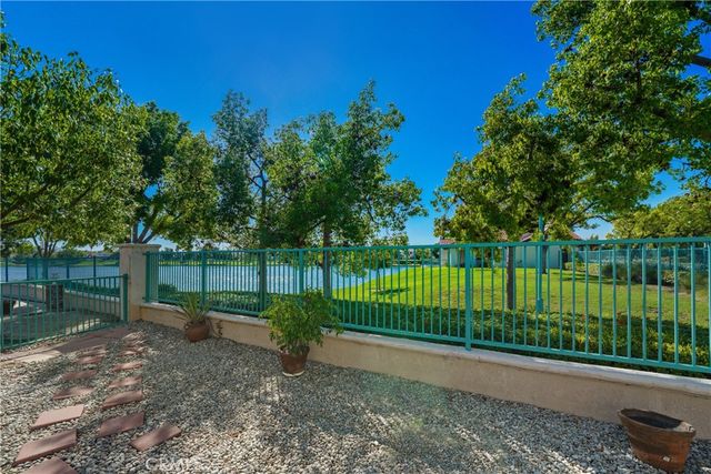 30055 Calle Belcanto, Menifee, CA 92584