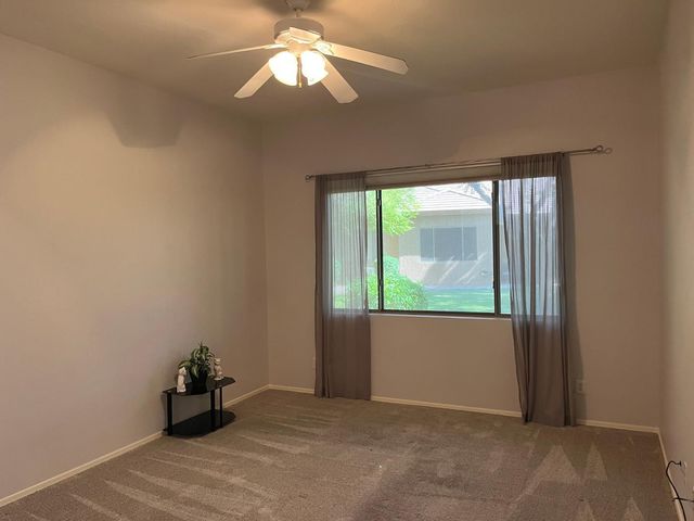9635 E Rocky Lake Drive, Sun Lakes, AZ 85248