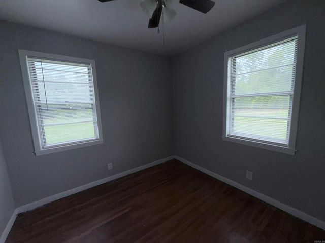 1604 W Childress Street, Morrilton, AR 72110