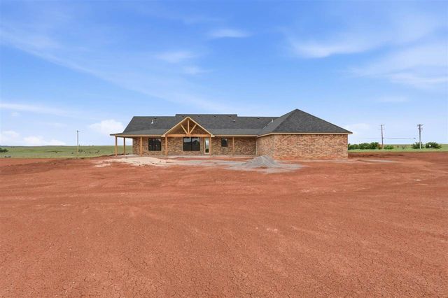 5108 SW Bishop Rd, Lawton, OK 73505