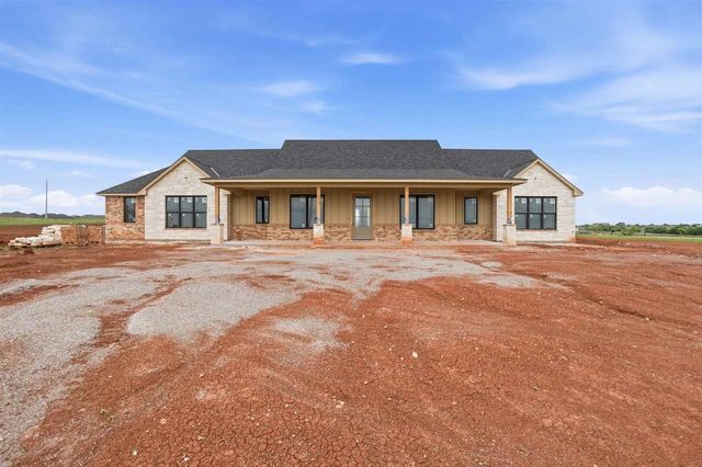 5108 SW Bishop Rd, Lawton, OK 73505
