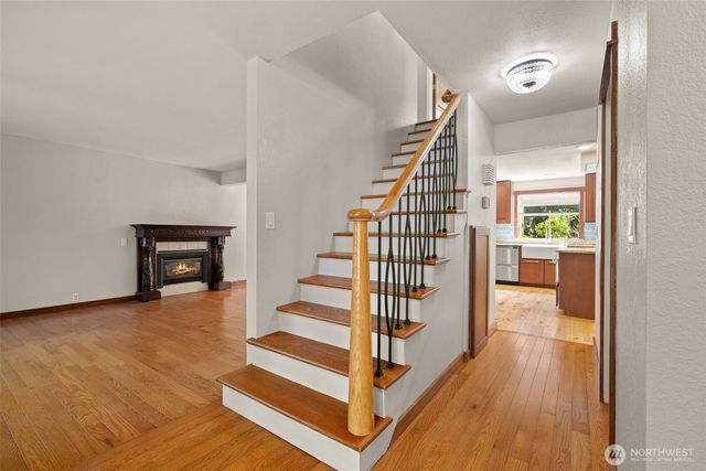 16816 43rd Street Ct E, Lake Tapps, WA 98391