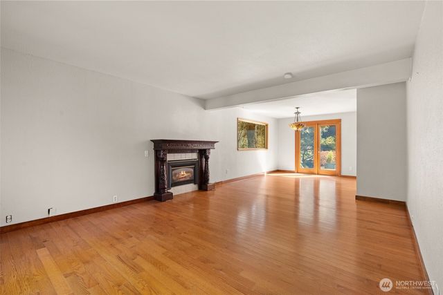 16816 43rd Street Ct E, Lake Tapps, WA 98391